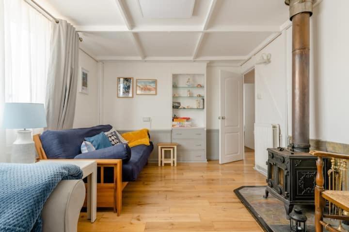 Dog Friendly Cottage 2 Mins To Beach With Hot Tub And Zappi Ev Lessingham Luaran gambar
