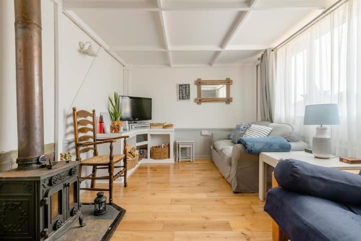 Dog Friendly Cottage 2 Mins To Beach With Hot Tub And Zappi Ev Lessingham Luaran gambar